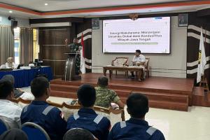 DANREM 073/MAKUTARAMA JADI NARASUMBER “ONE DAY WITH EXPERT” DI STEM AKAMIGAS CEPU