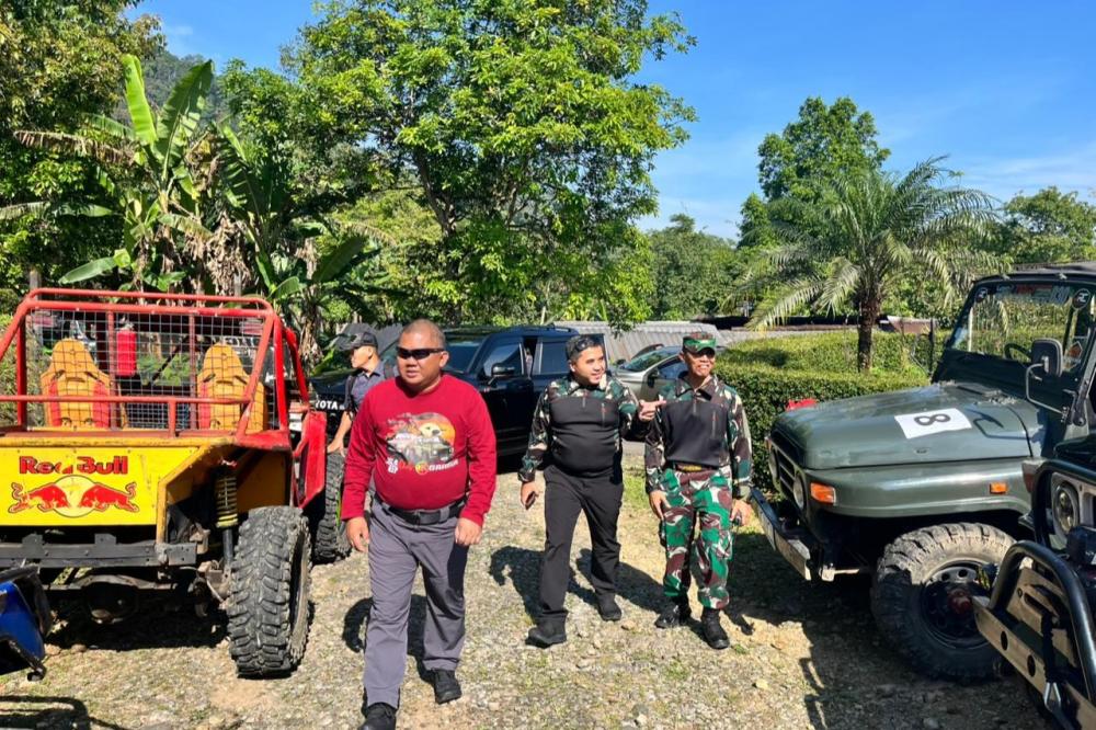 Fun Off Road dan Bakti Sosial Bersama Pangdam IV/Diponegoro, Danrem 073/Makutarama Perkuat Kemanunggalan TNI-Rakyat
