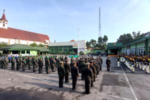 Kasrem 073/Mkt Pimpin Upacara Hari Pahlawan