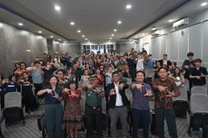 Danrem 073/Makutarama Kupas Transformasi TNI dan Peran Indonesia dalam Misi Perdamaian Dunia di UKSW