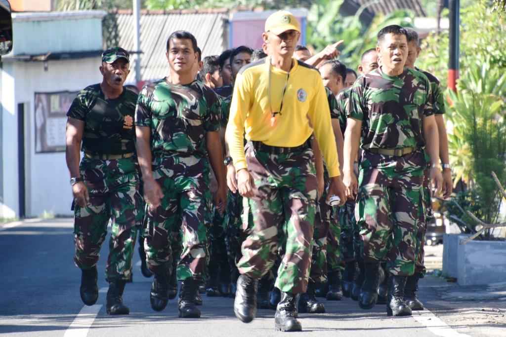 Penuh Semangat Prajurit Korem Laksanakan Hanmars