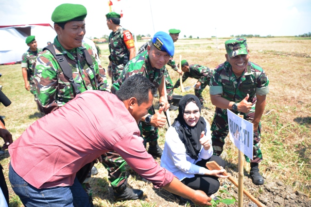 Tingkatkan Taraf Pedesaan Dengan TMMD