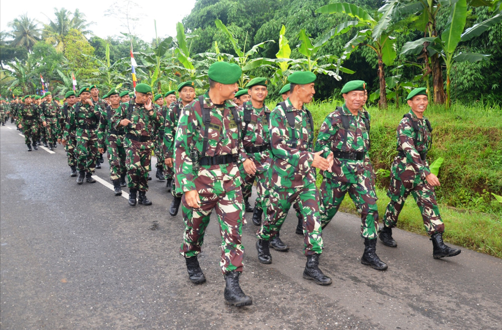 Pamen dan Pama Korem Salatiga Ikuti Rombongan Tonting Etape Terakhir