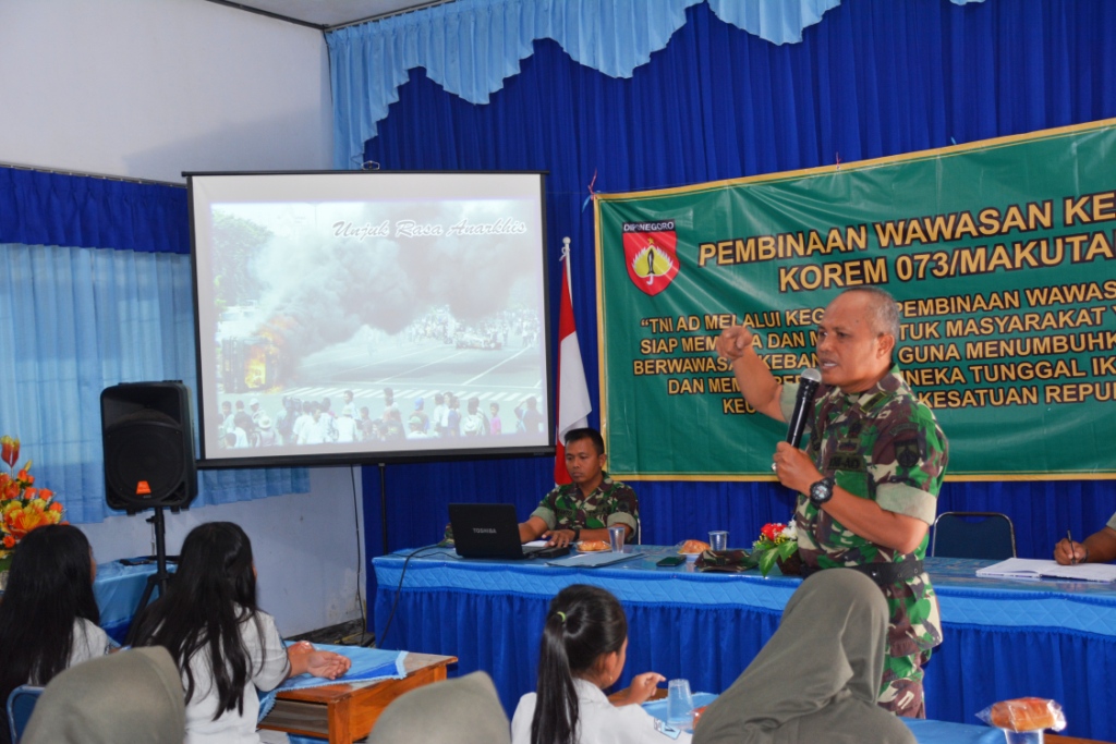 Korem Salatiga berikan Wasbang Terhadap Generasi Penerus Bangsa