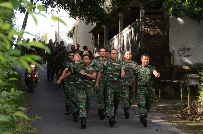 Tingkatkan Kemampuam Jasmani Prajurit