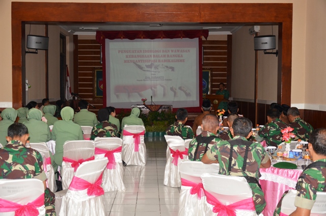 Korem Salatiga Sosialisasikan Bahaya Latin Komunis