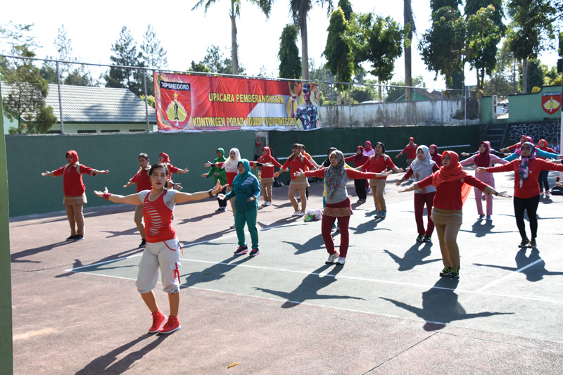 Senam Bersama, Pererat Tali Silaturahmi Antar Anggota Persit Korem 073/Makutarama