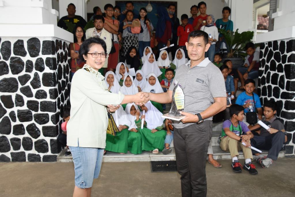 Puri Makutarama Rumdis Danrem 073/Makutarama Didatangi Sobat Remaja Dari Salatiga