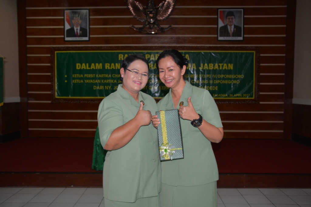 Rapat Paripurna Sertijab Ketua Persit KCK Koorcab Rem 073