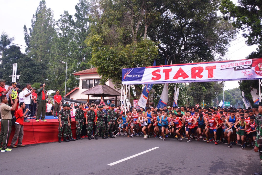 Kemeriahan Salatiga Marathon sambut Hari Juang Kartika