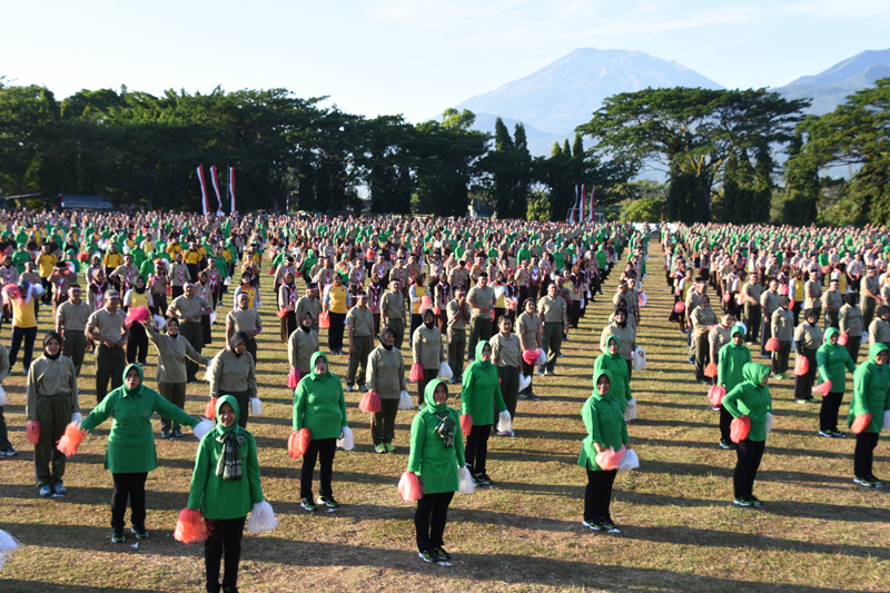 Senam Gemufamire Pecahkan Rekor Muri