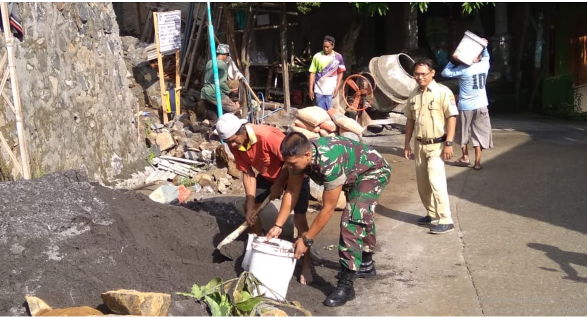 Satukan Warga Desa Binaan, Seperti Inilah Yang di Lakukan Babinsa Koramil11/Kaliwungu