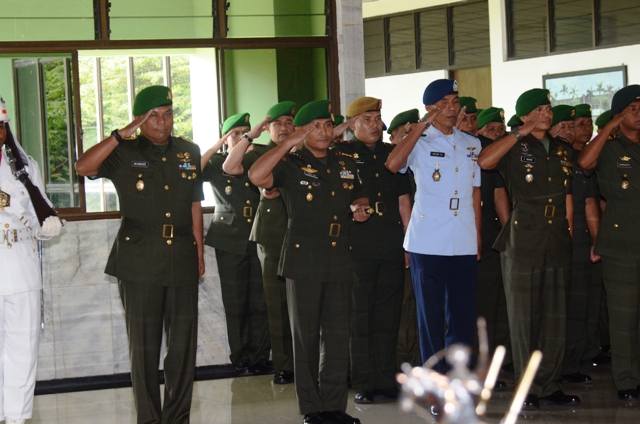 Danrem 073/Mkt Hadiri Sertijab Kapendam IV/Diponegoro