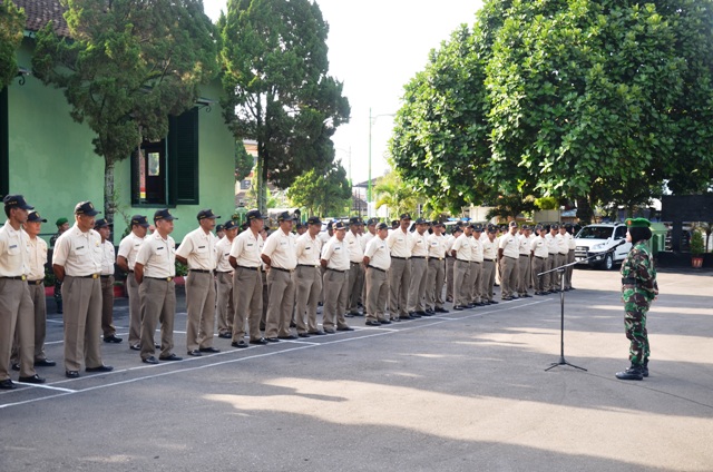 Apel Terpusat ASN Korem 073/Mkt