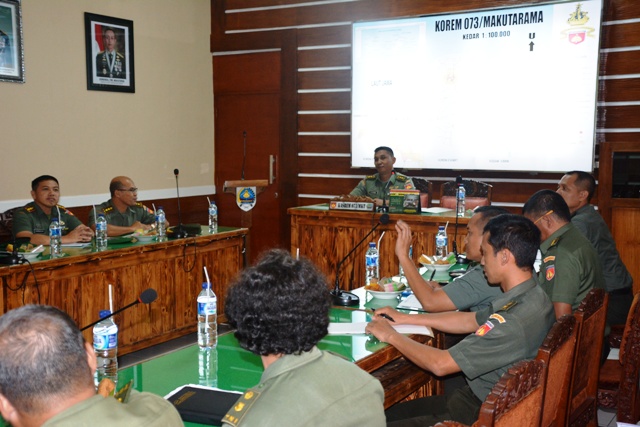 Kasrem 073/Mkt Pimpin Rapat Persiapan Ton Tangkas Yonif 410/Alugoro