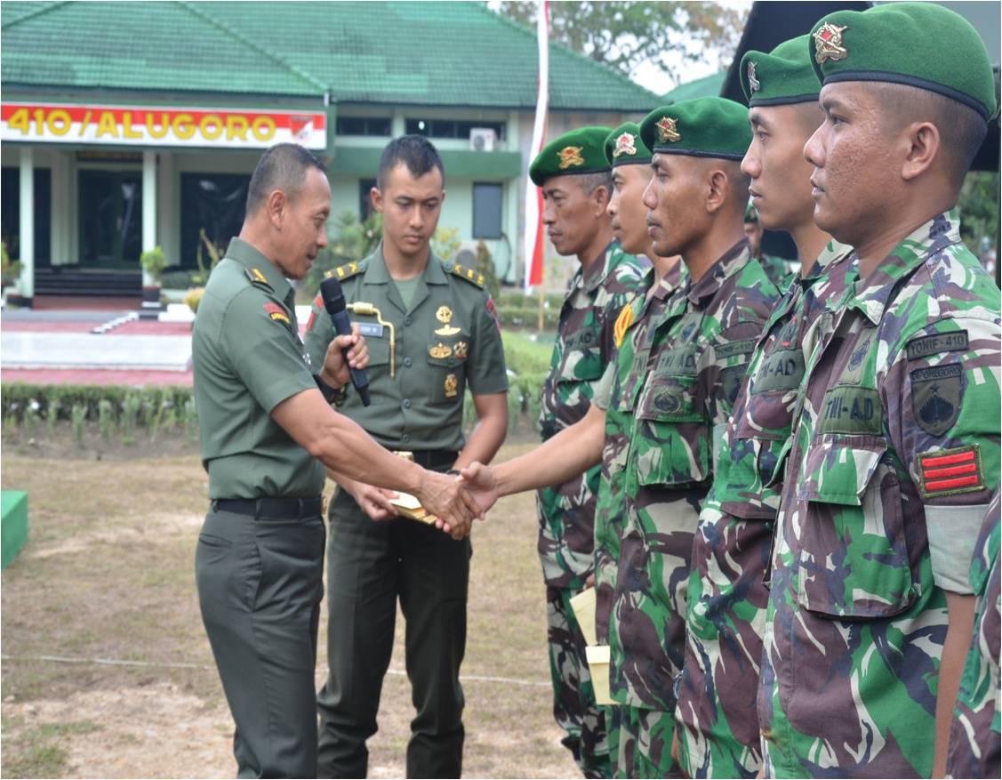 Kunjungan KSAD Ke Yonif 410/Alg