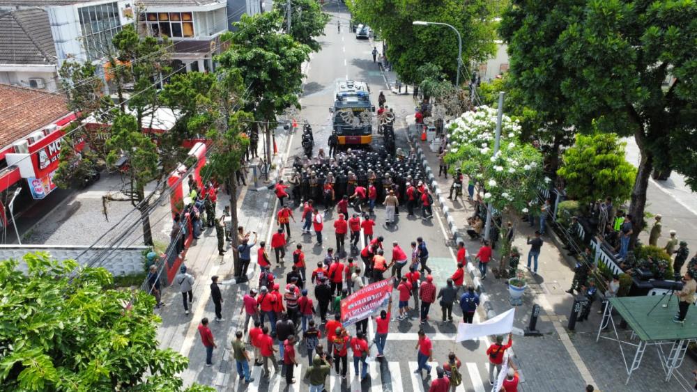 Penindakan Huru Hara di Kantor DPRD Kota Salatiga
