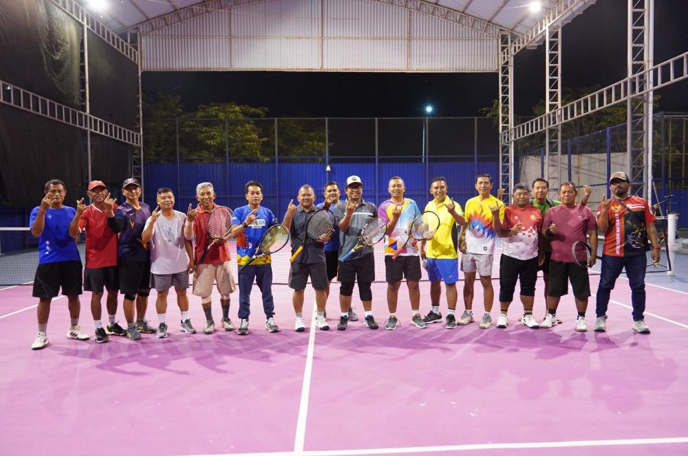 Danrem 073/Makutarama Jalin Keakraban dengan Pertamina EP Cepu Lewat Silaturahmi dan Tenis Persahabatan