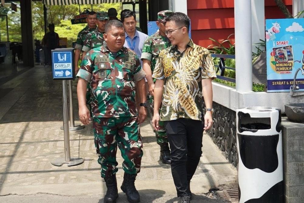 Danrem 073/Makutarama Silaturahmi ke Cimori Dairy Land Bergas, Perkuat Sinergi dengan Pelaku Usaha Lokal
