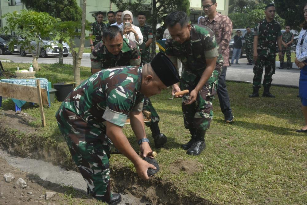 Danrem 073/Makutarama Letakkan Batu Pertama Mushola Apartemen Rama