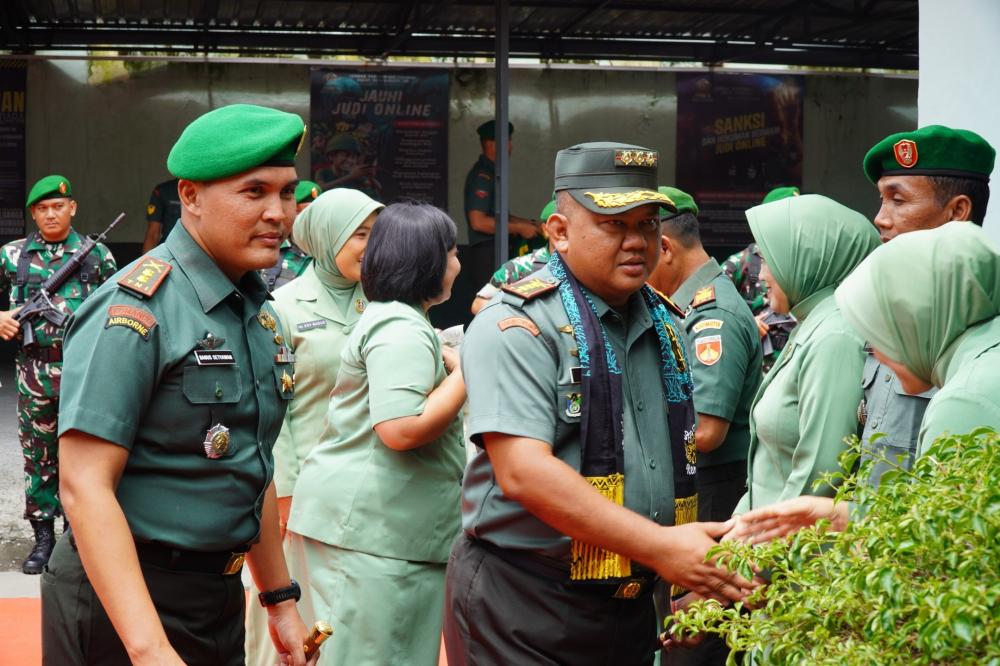 Danrem Makutarama Tekankan “Zero Incident” dan Waspada Judi Online Saat Kunjungan Kerja ke Kodim 0715/Kendal