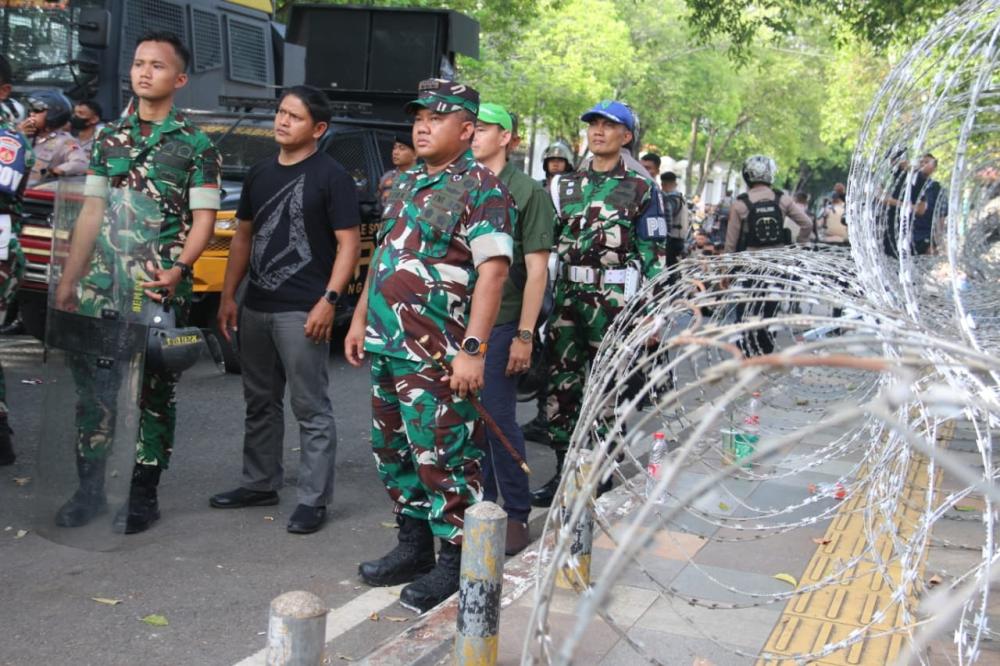 Ketegangan di Pati Memuncak : Danrem 073/Makutarama Pimpin Langsung Pengamanan Aksi Pemakzulan Bupati Pati