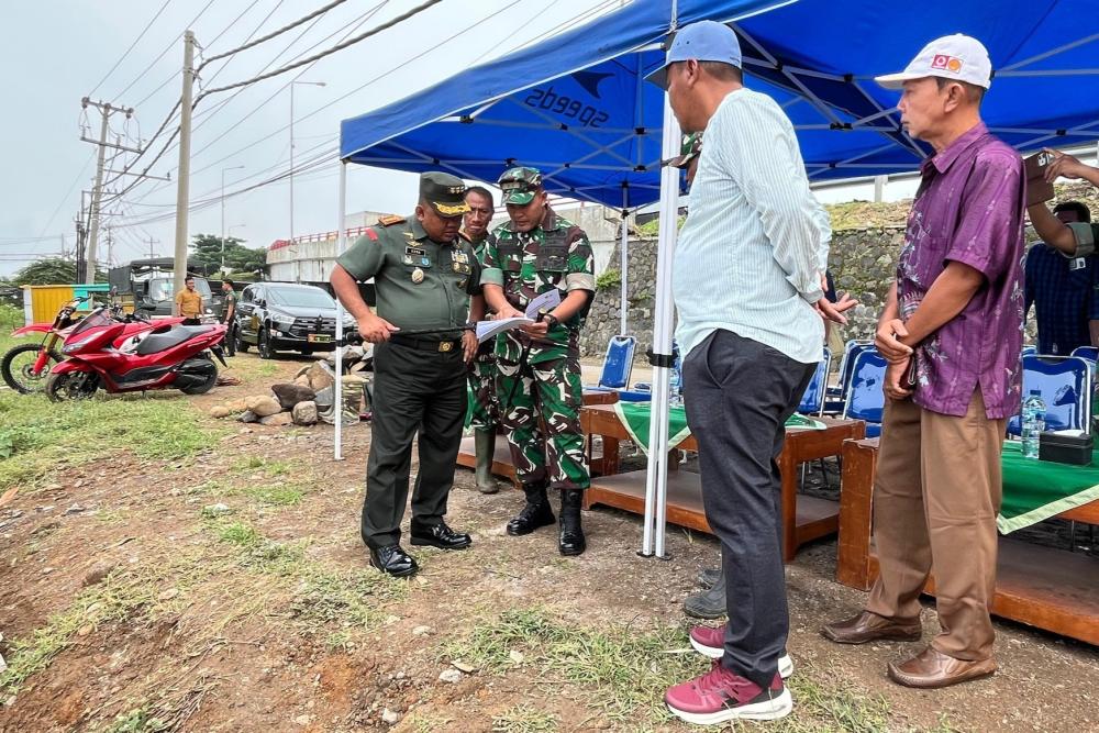 Danrem 073/Makutarama Tinjau Progres Pembangunan Koperasi Merah Putih di Mororejo Kendal