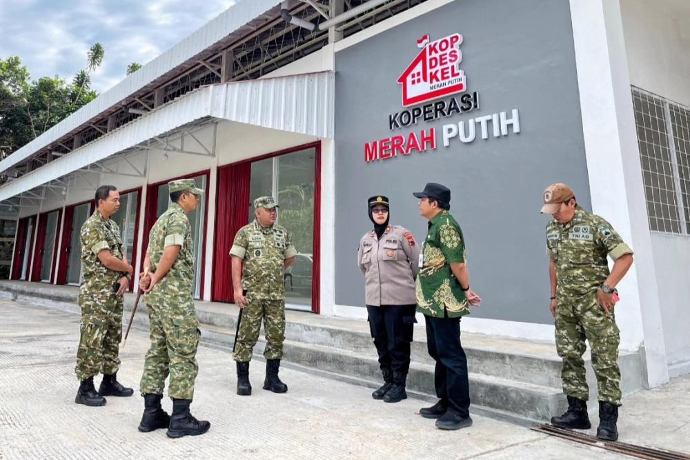 Danrem 073/Makutarama Tinjau Koperasi Merah Putih Desa Banyubiru, Dorong Penguatan Ekonomi Warga