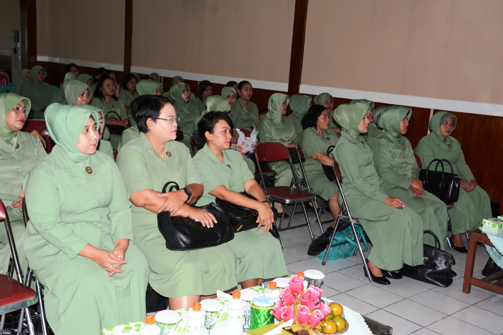 Arisan Rutin Persit Korem