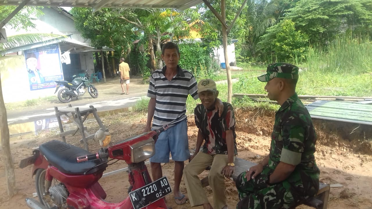 Kegiatan Komunikasi sosial Yang Dilaksanakan Oleh Babinsa Karimunjawa Kepada Warga Binaan