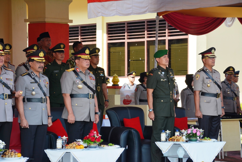 Kasipersrem 073/Makutarama Hadir Dalam Upacara Tupdik Bintara Polisi di Pusdik Banyubiru