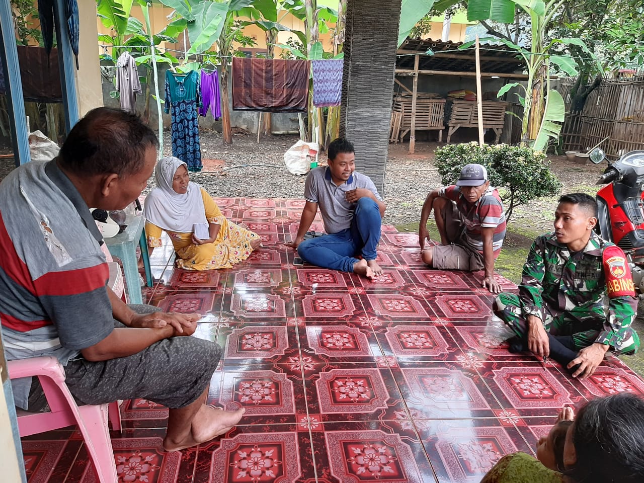 Silaturahmi Ke Warga, Langkah Pantau Wilayah Babinsa Gemulung
