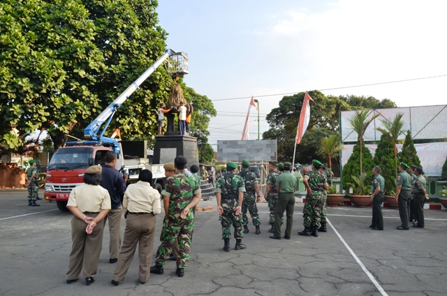 Monumen Makutarama Cirikhas Korem 073/Mkt