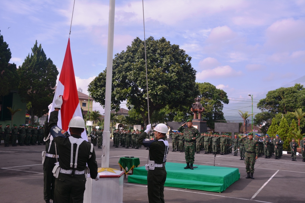 Semangat Bulan Ramadhan, Korem 073/Mkt Laksanakan Upacara Dalam Rangka Hari Kebangkitan Nasional