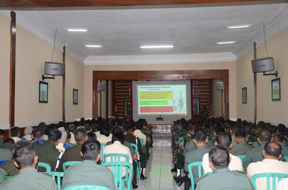 Korem terima ceramah Bintalidjuang dari Bintaldam IV/Diponegoro