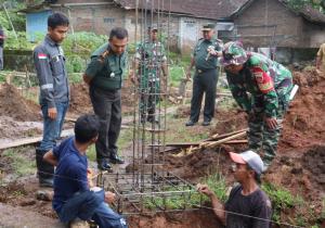 Komandan Korem 073/Mkt tinjau pembangunan KDKMP (Koperasi Desa/Kelurahan Merah Putih) di kecamatan tuntang dan Kecamatan Bawen, Kabupaten Semarang.