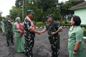 Danrem Dampingi Bapak Panglima Kodam IV/ Diponegoro Kunjungan Yon Kav 2/TC