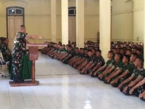 Danrem 073/Makutarama Tinjau Prajurit Remaja Penempatan Kodam IV/Diponegoro di Dodikjur Rindam IV