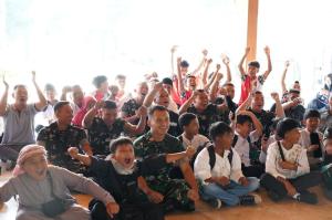 Nobar Gembira Piala Dunia 2026 Pererat Kebersamaan TNI dan Masyarakat
