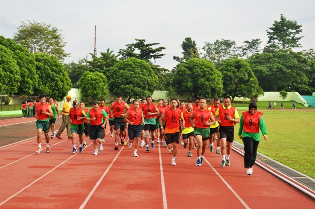 Bina Fisik Prajurit Korem Makutarama Dengan Tes Semapta