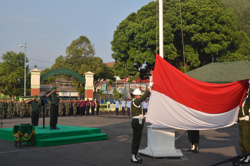 Korem Gelar Upacara Bendera