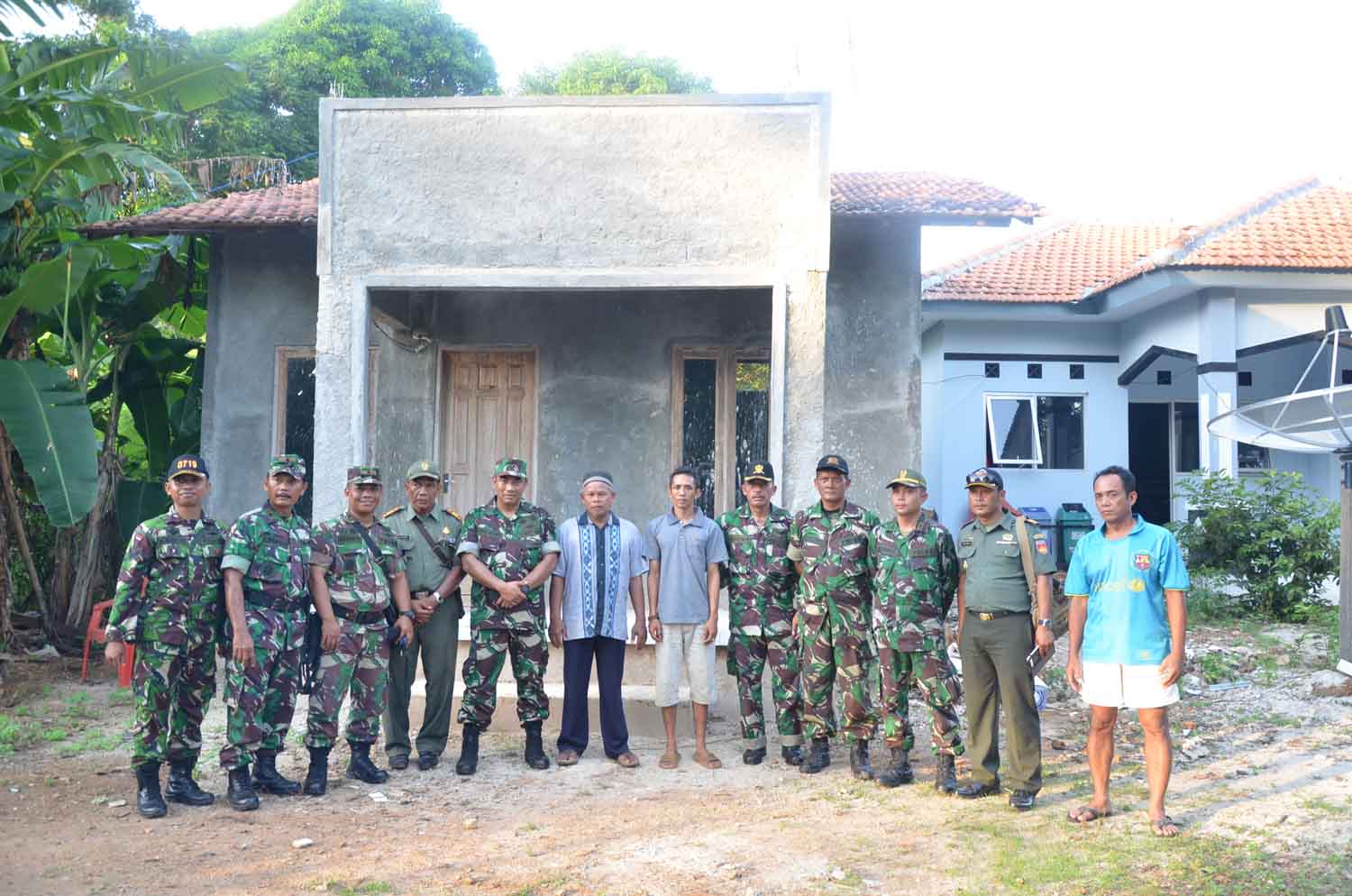 Tinjau Pos Koramil Karimunjawa