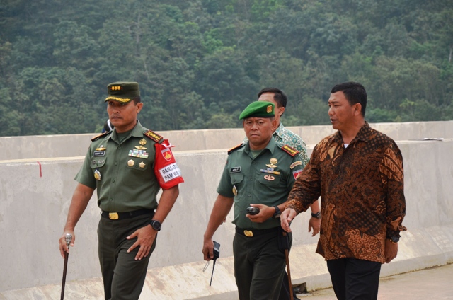 Presiden Jokowi Tinjau Tol Bawen Tingkir