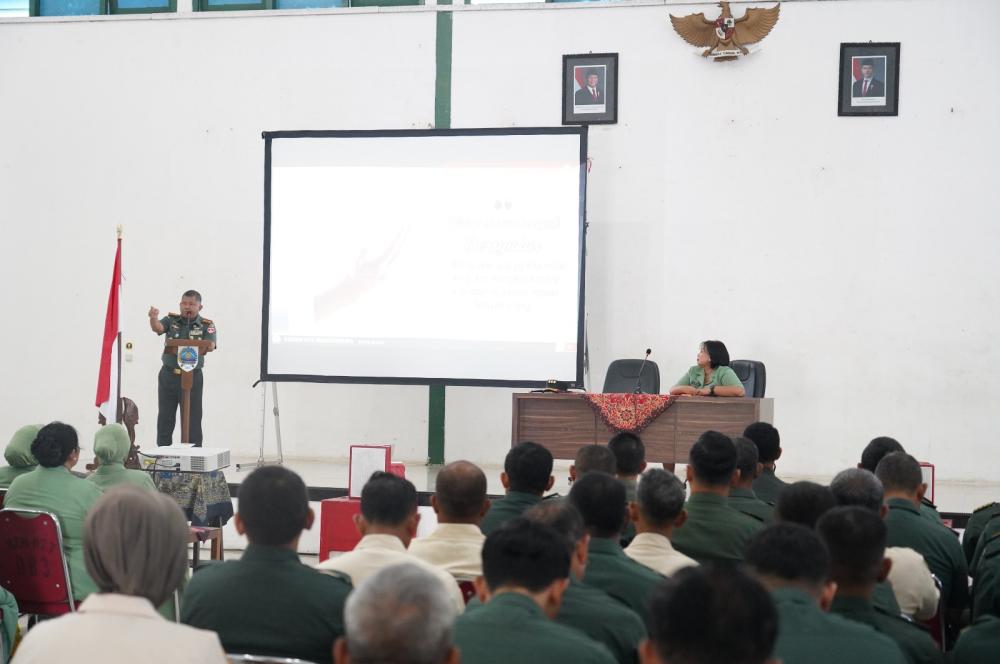 Danrem 073/Makutarama Tekankan Nol pelanggaran,Pola Hidup Sehat dan Bijak Bermedsos kepada Prajurit dan Persit.