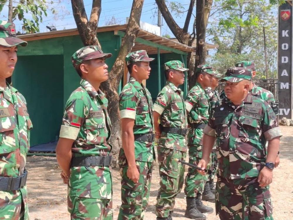 Pastikan Kesiapan Satuan Baru, Danrem 073/Makutarama Tinjau Marshaling Area Yonif TP 453/Bloran