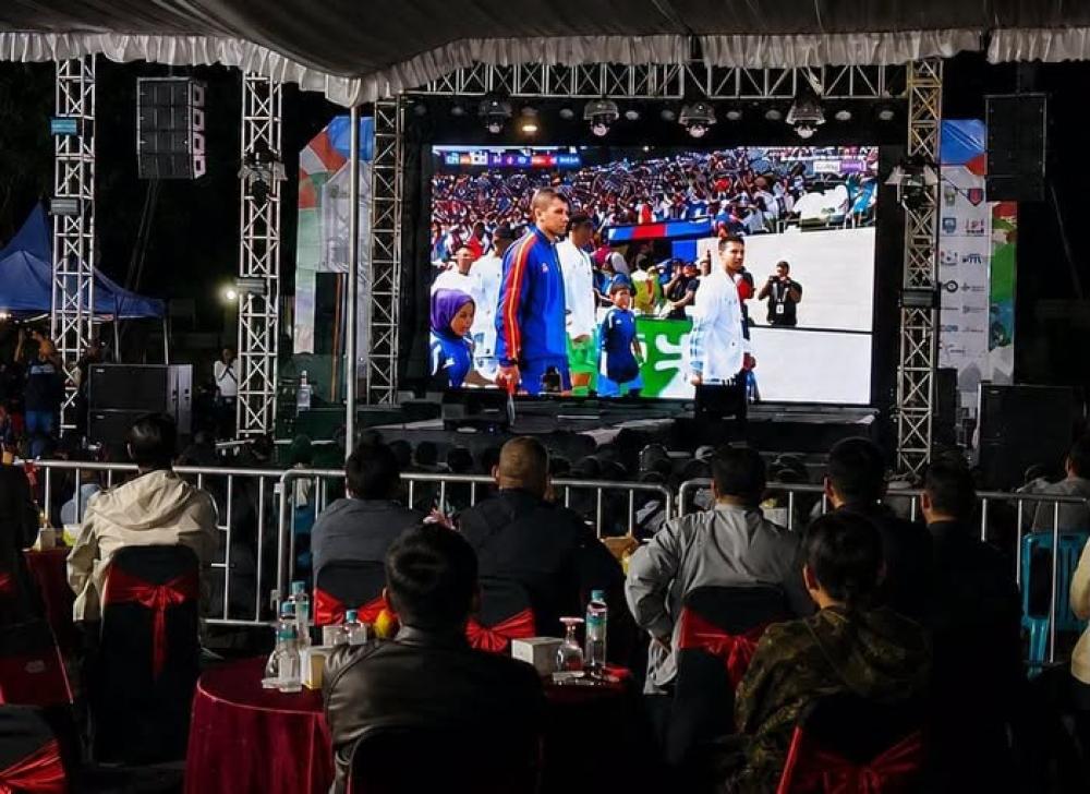 Danrem 073/Makutarama Dampingi Pangdam IV/Diponegoro Nobar Final Piala Dunia 2026 di Ambarawa