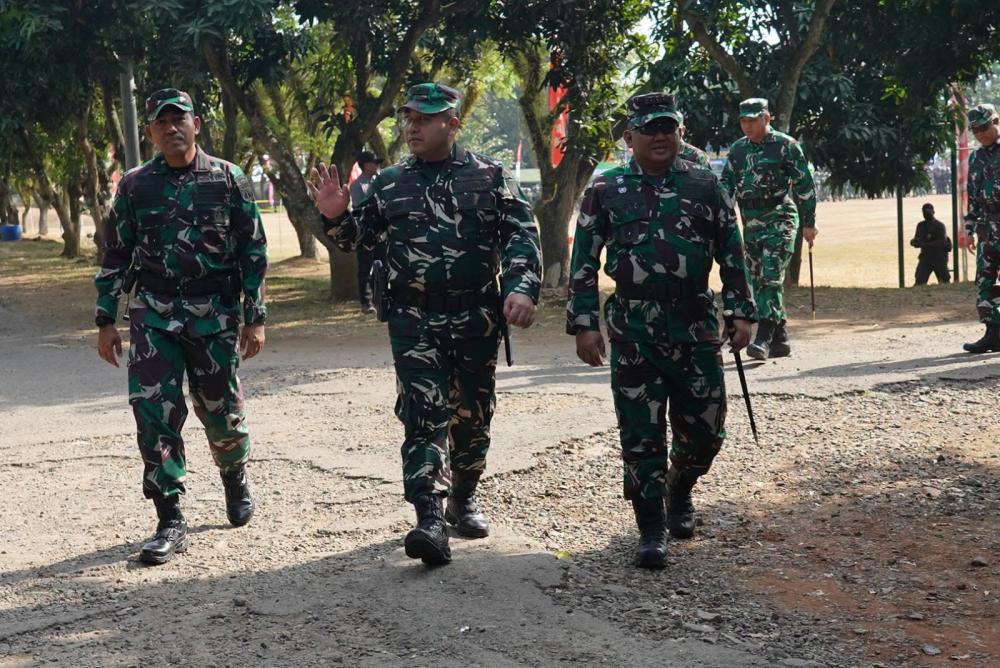 Danrem 073/Makutarama Dampingi Kasdam IV/Diponegoro Buka Lomba Peleton Tangkas 2026, Wujudkan Prajurit Profesional dan Tangguh