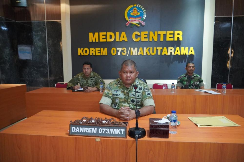 Danrem 073/Makutarama Dampingi Pangdam IV/Diponegoro Tutup TMMD Reguler ke-129 di Tengaran