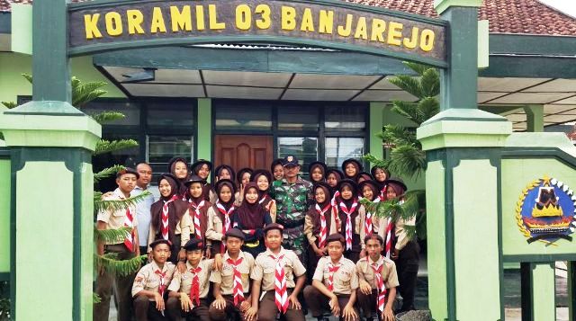 Siswa MTs Mojowetan Meluangkan Hari Libur Untuk Mengikuti Kegiatan Koramil 03/Banjarejo