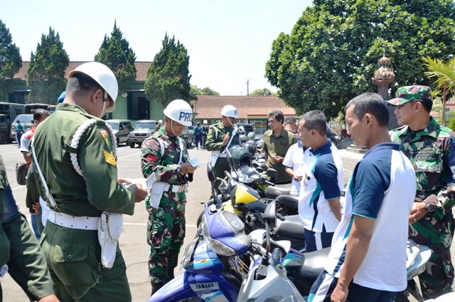 Dalam Rangka Hut Ke-72 TNI, Denpom IV/Dip Laksanakan Gaktib